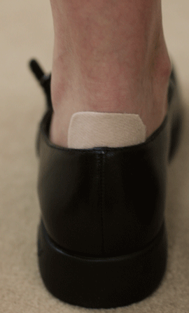 heel_blister_moleskin_2.gif